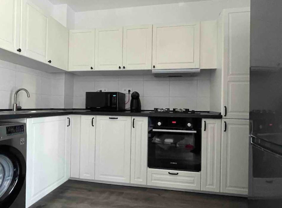 Дава се под наем Двустаен апартамент в Пловдив, Каменица 1 - 60 кв.м за 260.1 € - Снимка #3