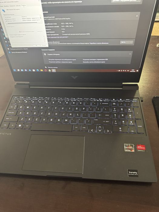 victus 5 753HS 144hz