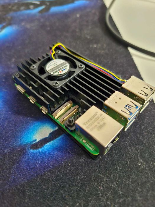 Raspberry pi 5 4gb + cooler + Alimentator