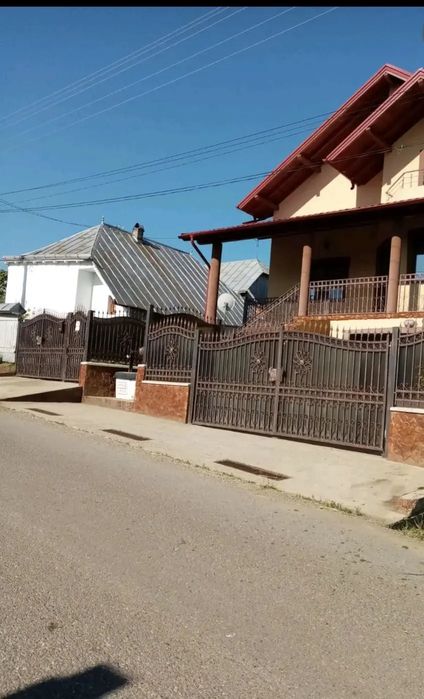 vand casa in ghindaoani