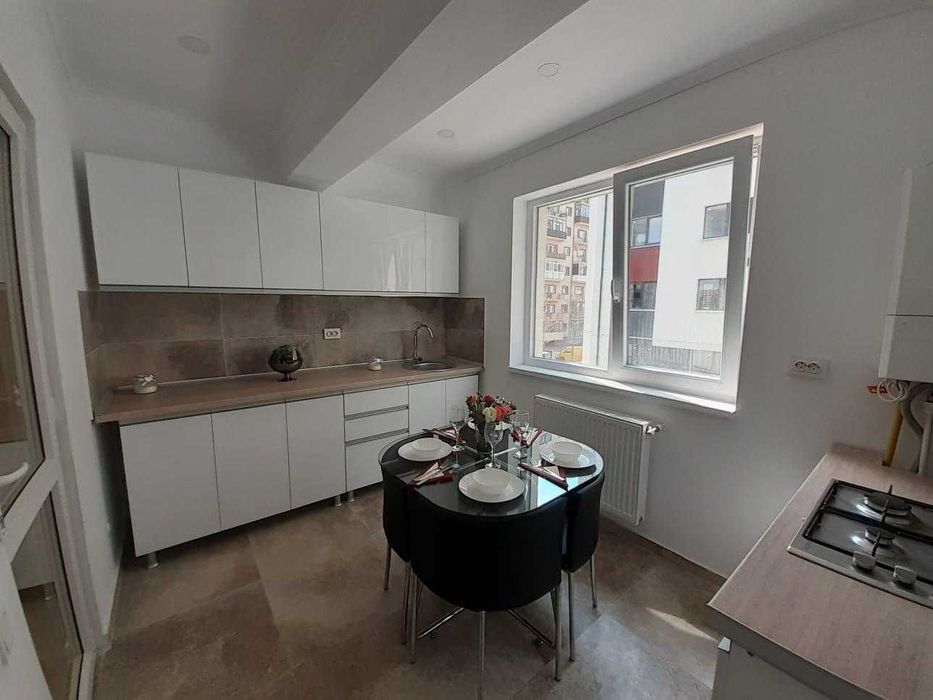 Proprietar vând apartament 2 camere – Mutare imediată integral mobilat - 81.900 €