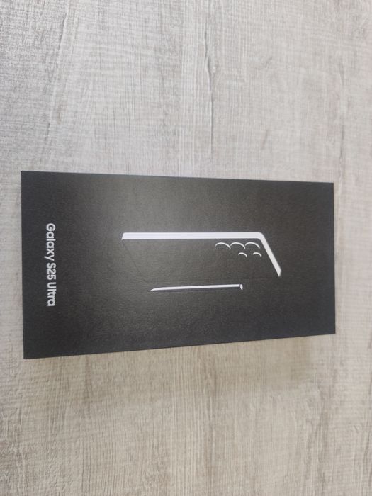 НОВ! Samsung Galaxy S25 Ultra 5G 512GB Grey 2г. Гаранция!