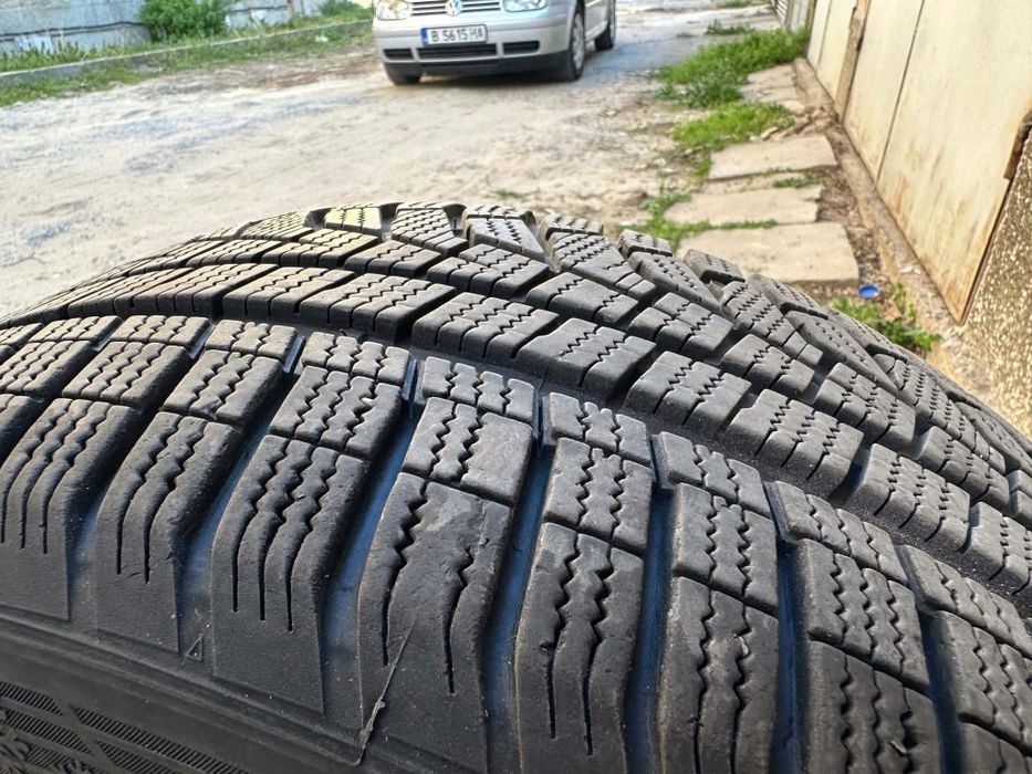 Зимни гуми Hankook