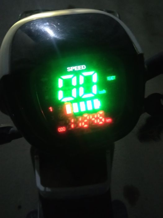 Скутер б/у в хорошем состоянии