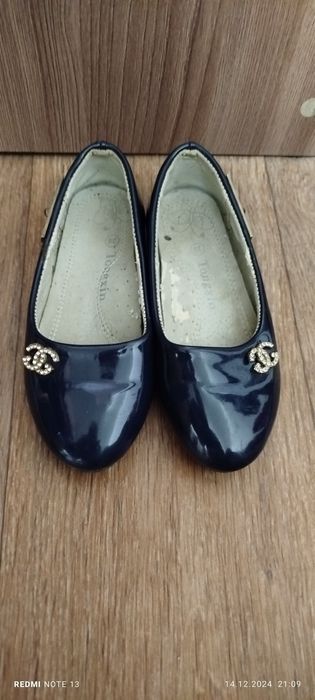 Продам    туфли для девочки