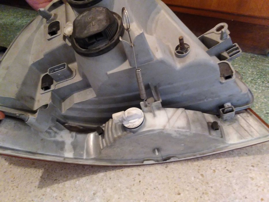 Мигач,фар,ляв,Ивеко,Рено