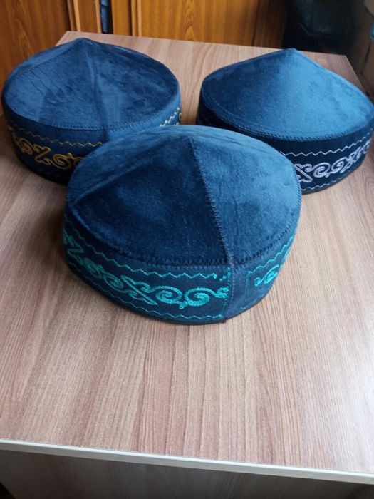 Тақиялар бар жаңа