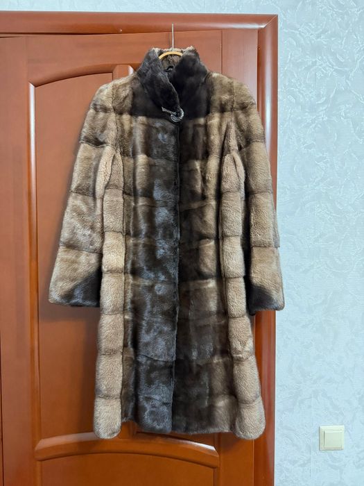 Шуба норковая. Натуральная