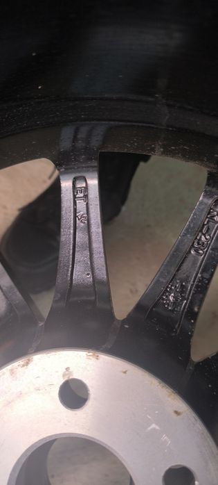 Продам диск с резиной