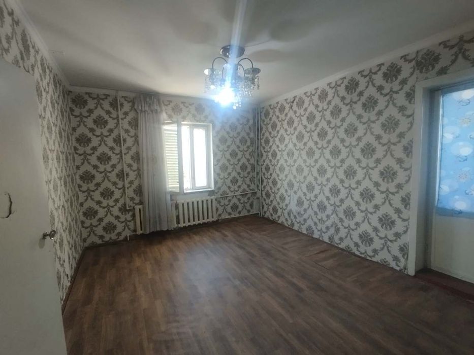 Продам  свой квартиру Яккасарайском районе 2/4/9-69900$
