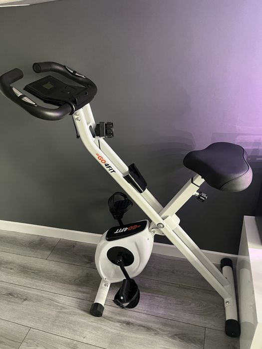 Bicicleta fitness pliabila