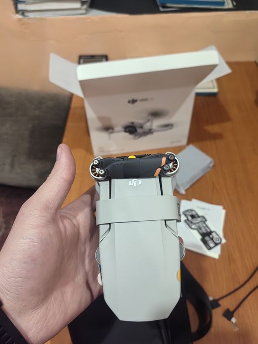 Квадракоптер dji mini 4k fly more