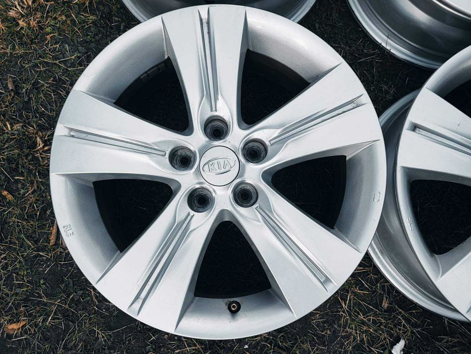 Kia/Киа – 17 цола 5x114,3; 4 бр. Оригинални лети джанти