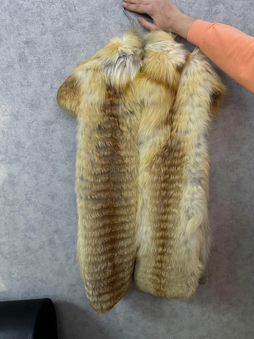 Продам жилетку лиса.