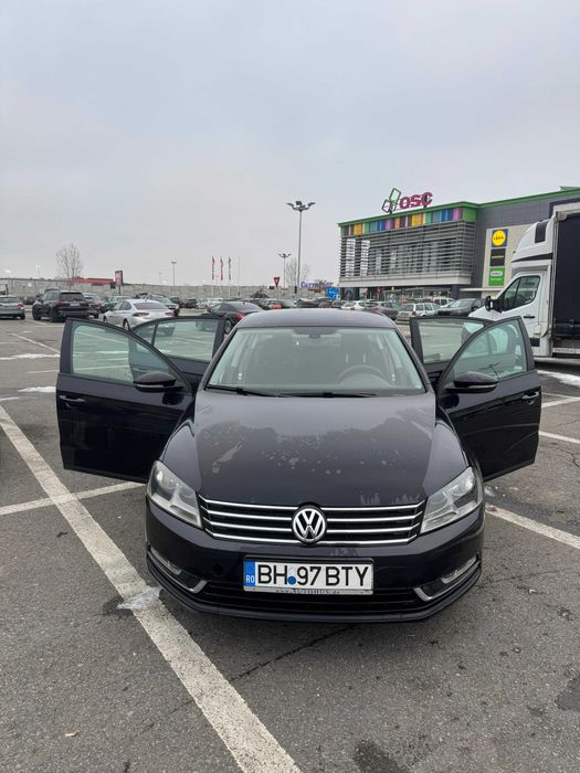 Vand VW Passat 1.6 TDI 105 CP 2012