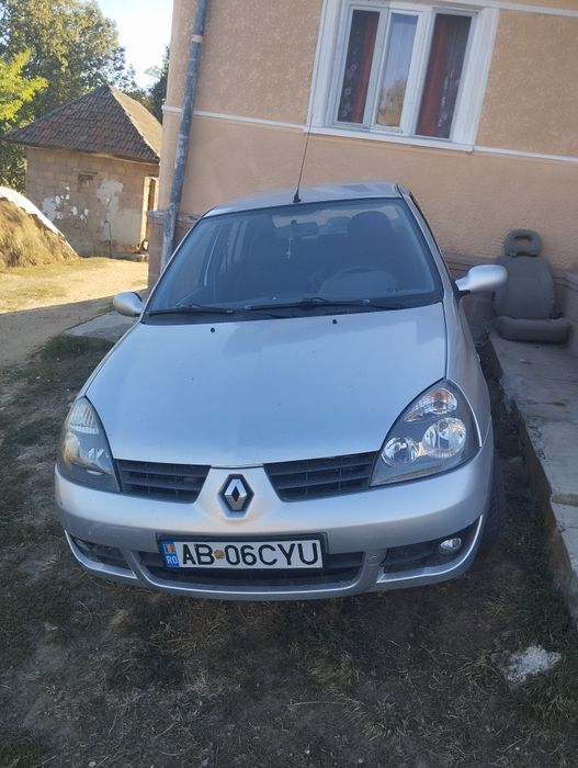 Vând 2 renouri separat s-au ambele