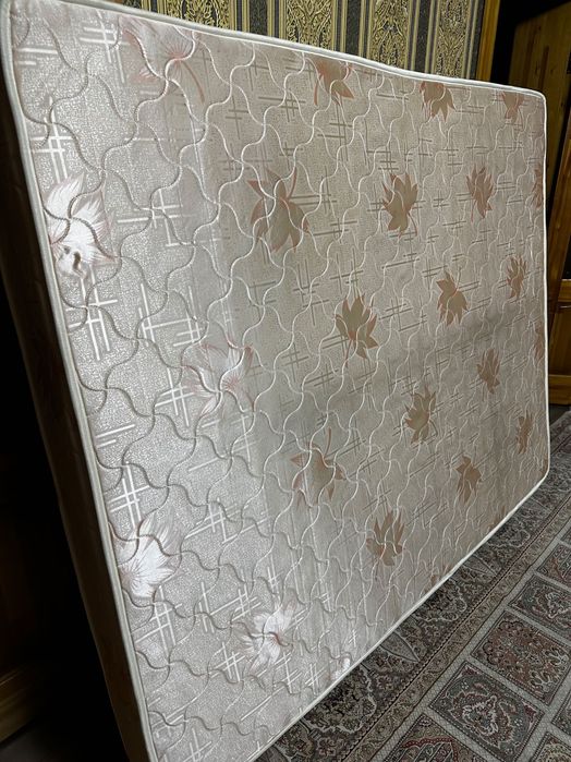 Матрас двуспальный