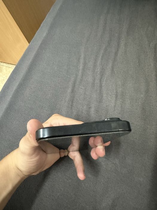 Iphone 16 pro max неразличим от нов