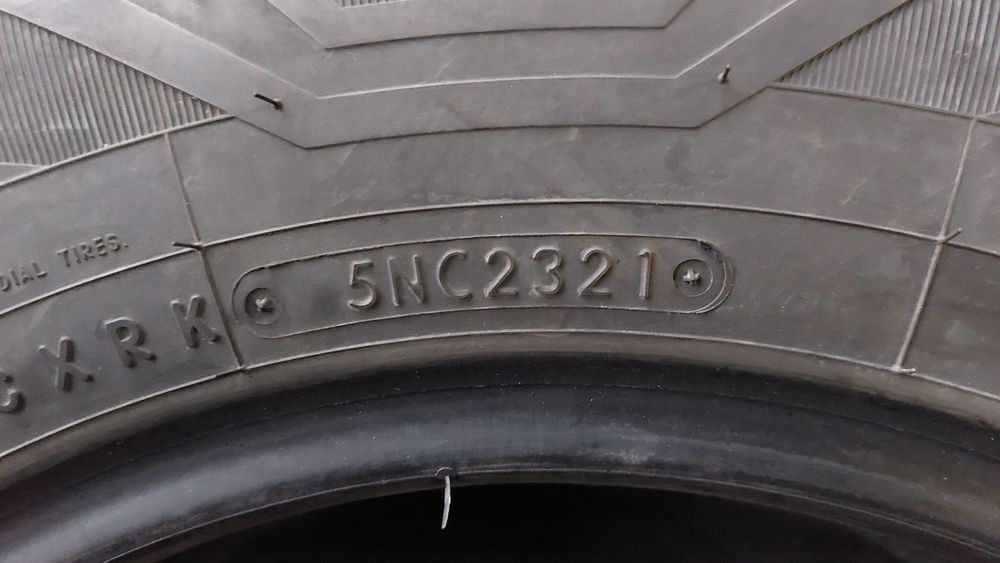 Гуми за Бус 185 R 14 C Toyo 2 броя