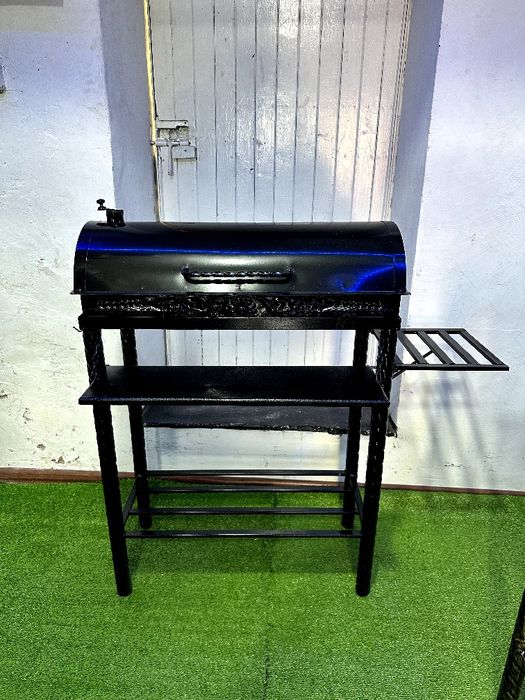 Bbq mangal qora metal