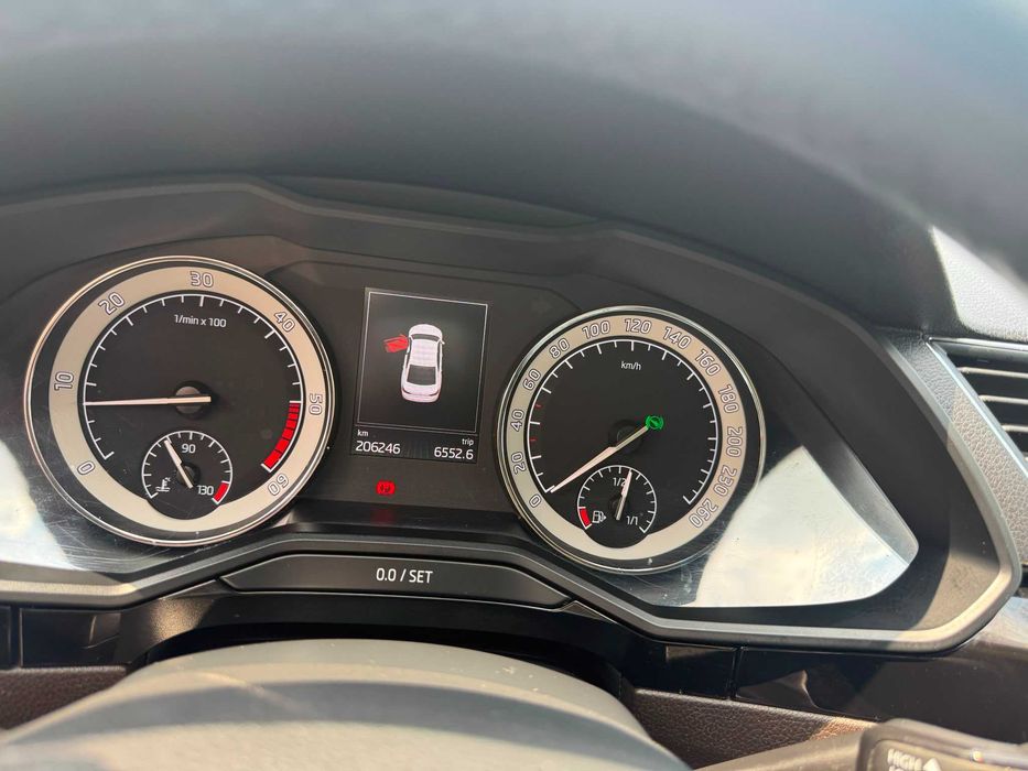 SKODA Superb 2016 — imagine 3