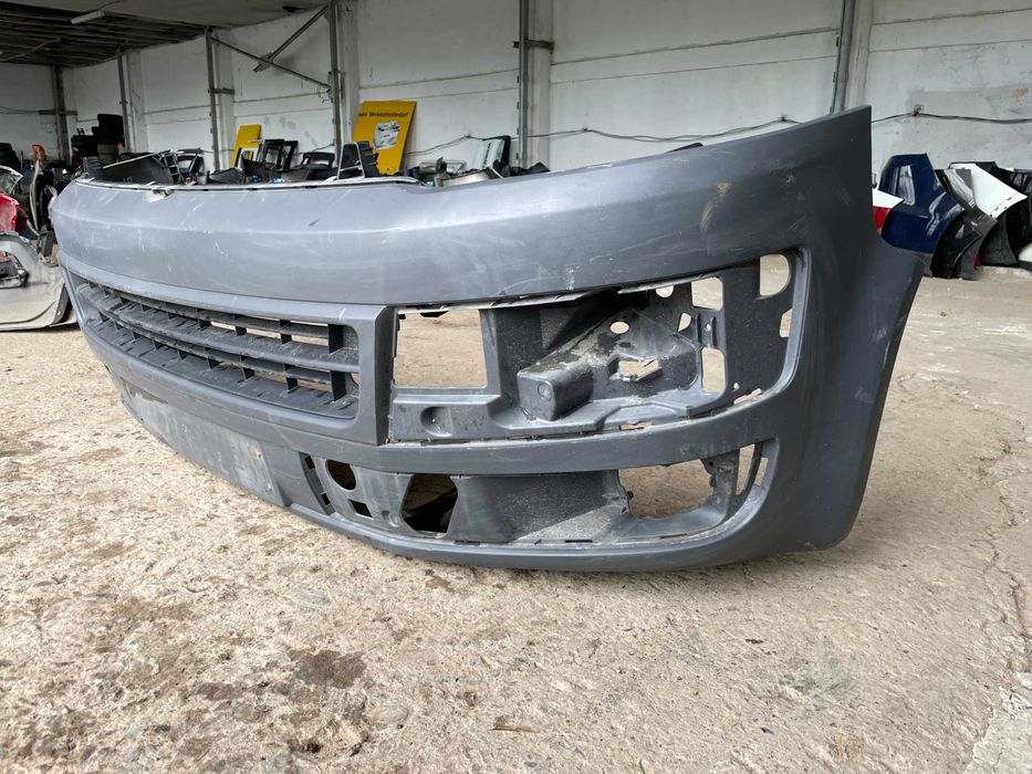 Предна броня за VW Transporter caravelle multivan T5  2009-2015г 2бр