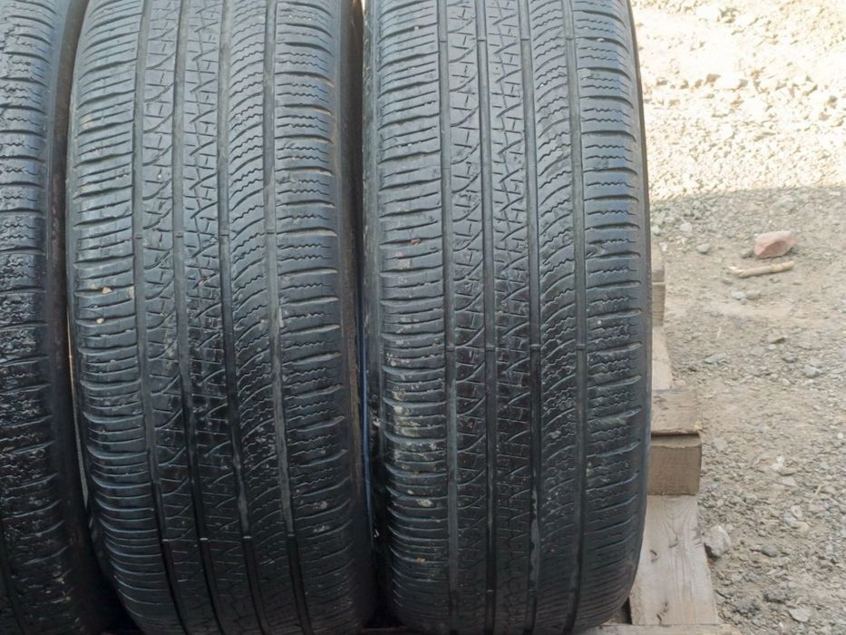235/50/20 4 шт комплект Pirelli