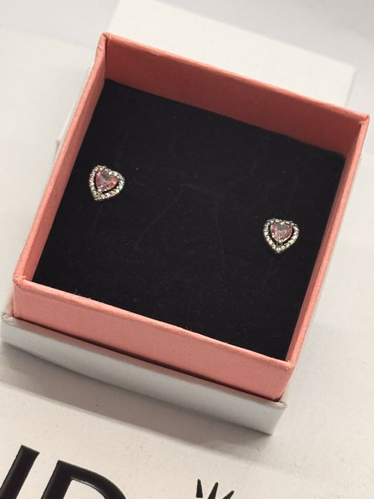 Пандора обеци Pandora