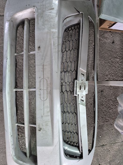 Продам бампер  перед шевроле кобальт