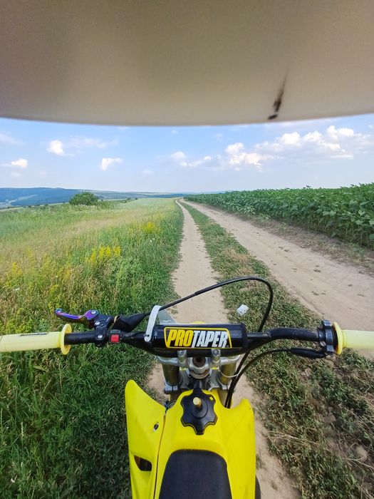 Suzuki rm 85 Fara defecte