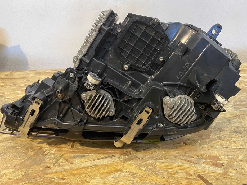 Far stanga dreapta BMW seria 7 G11 G12 Laser