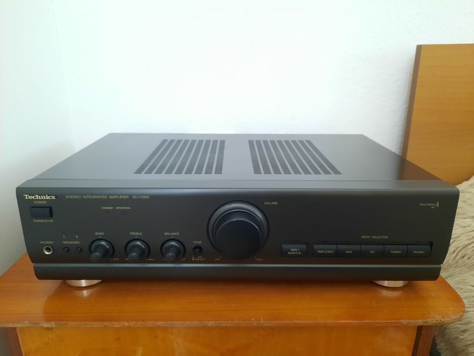 Technics SU-V300