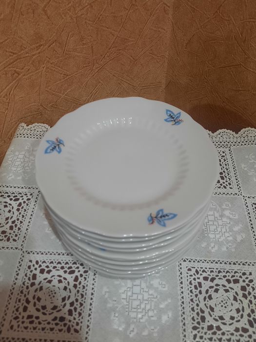 Тарелочки для десертов или под  чайные  чашки, Коростенский ФЗ. В абсо