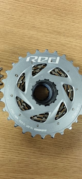 НОВИ Касети SRAM Force,RED AXS XG-1270 и 1290 12sp 10-28T