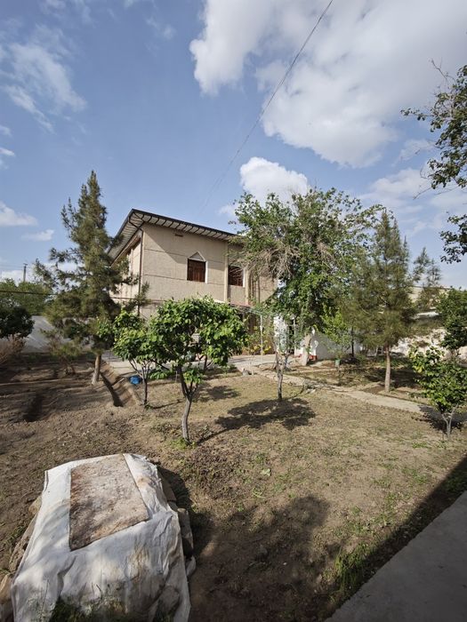 Барча кулайликларга эга 8 соткли ховли сотилади