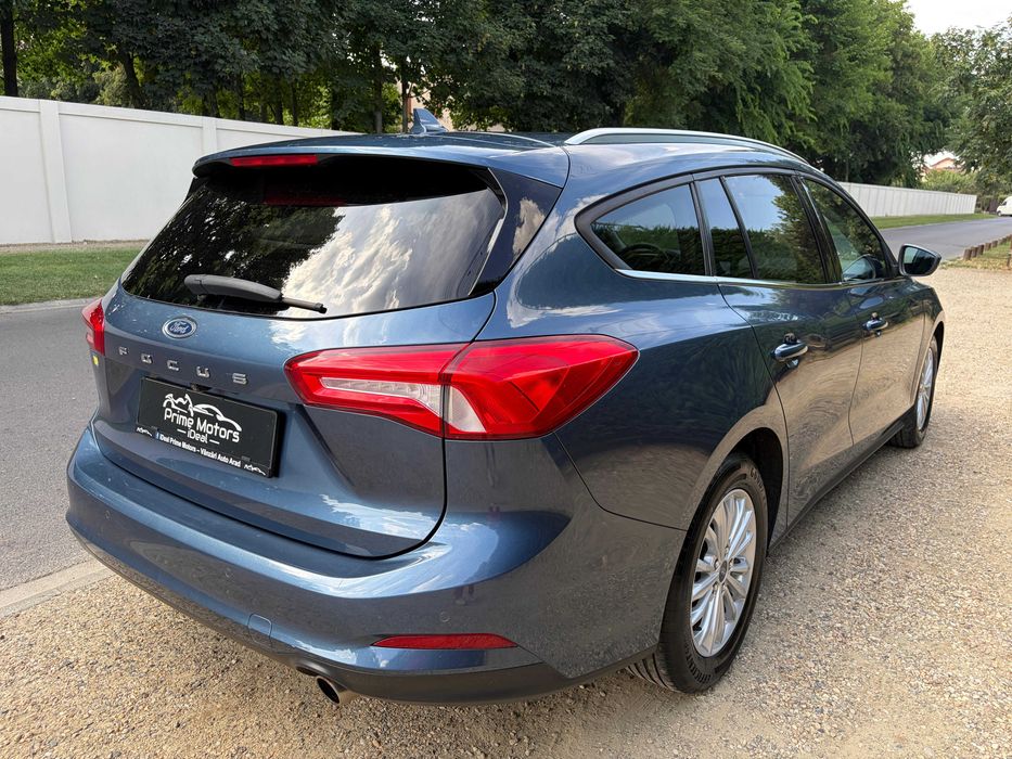 FORD Focus 2021 — imagine 4
