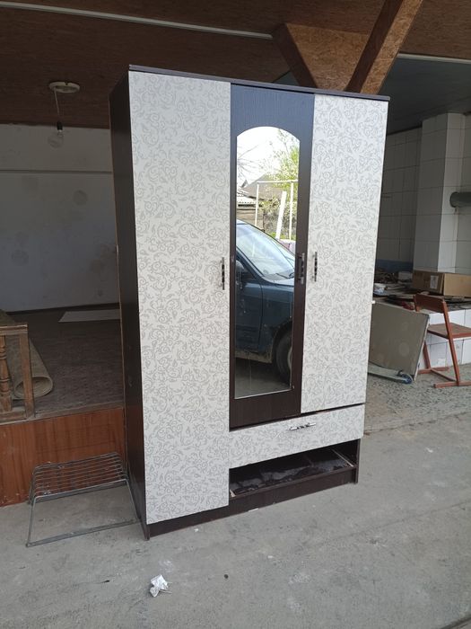 Шифонер комнатный