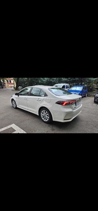 TOYOTA Corolla 2025 — imagine 5