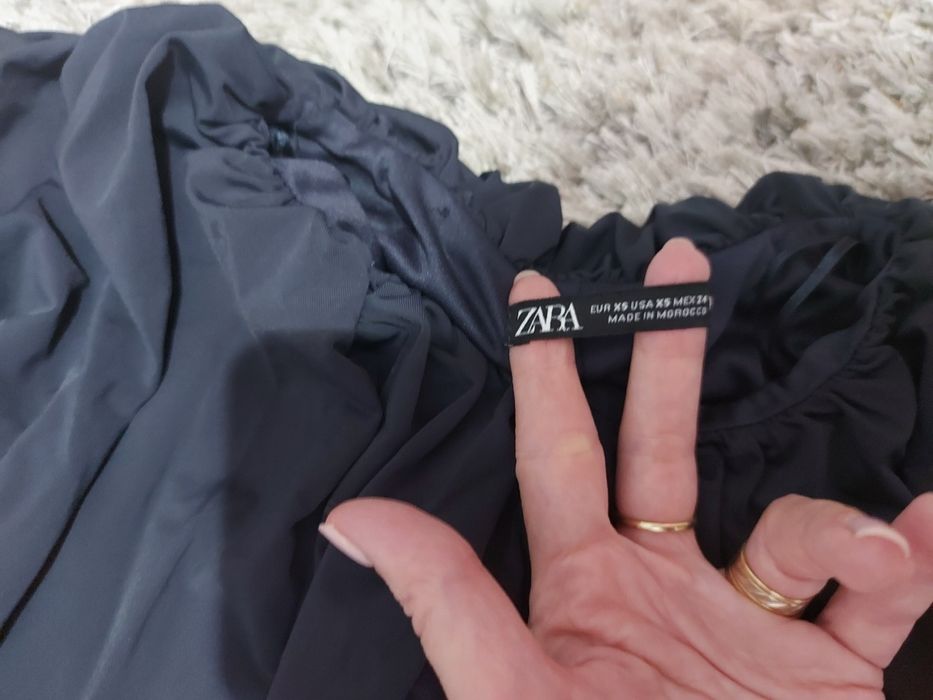 Rochita Zara sexy scurta deosebita XS/bufanta/noua