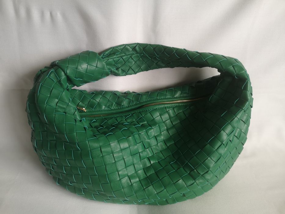 Bottega Veneta, нова чанта естествена кожа