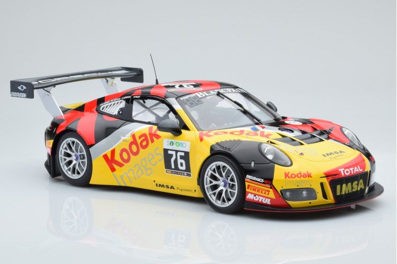 Macheta auto 1 18 , Porsche 911 GT3 R , Minichamps , nu autoart