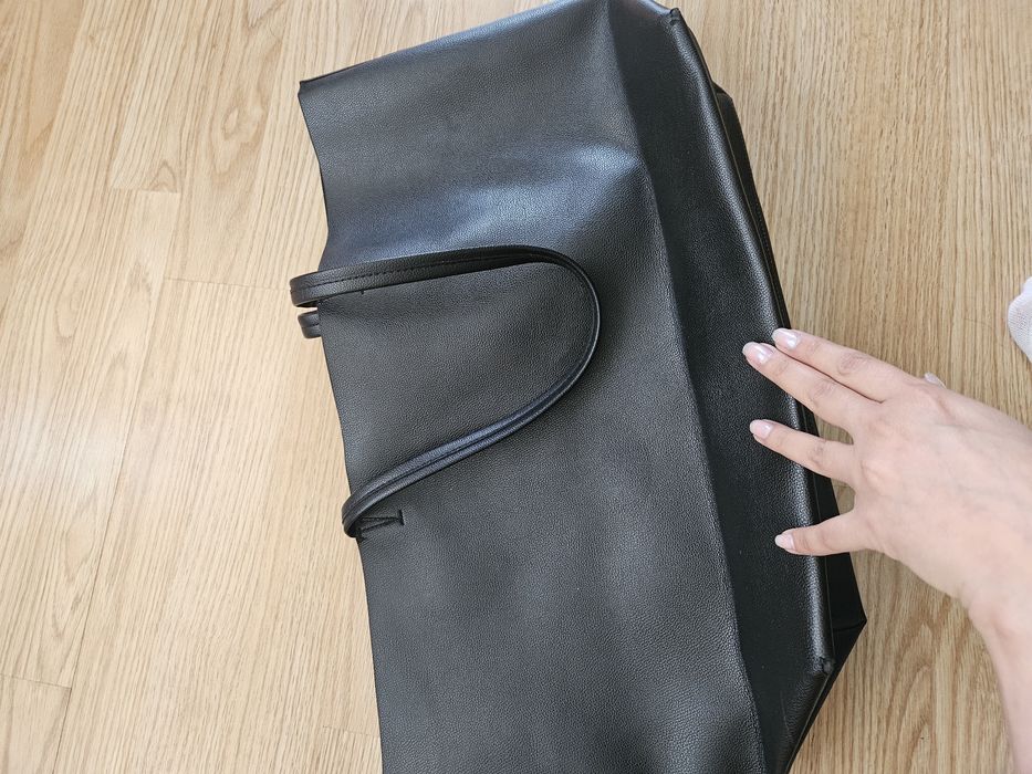 Кожена чанта Victoria secret