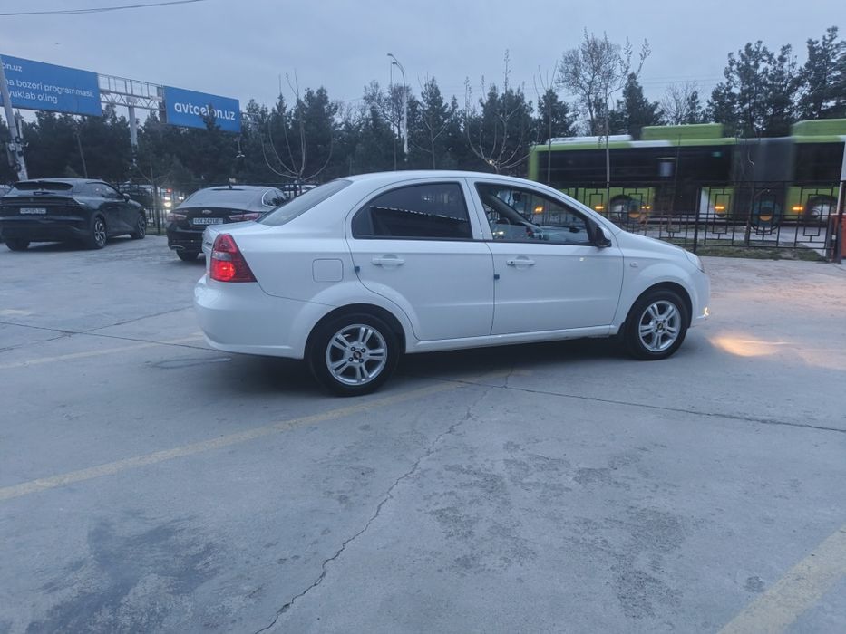 Нексия 3 Афтомат. 2020. Тозза