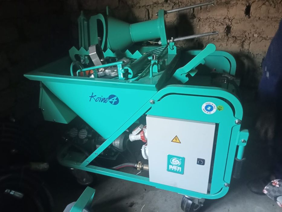 Masina de tencuit ..cu toate acesoriile KOINE4/5 380V - Brand new