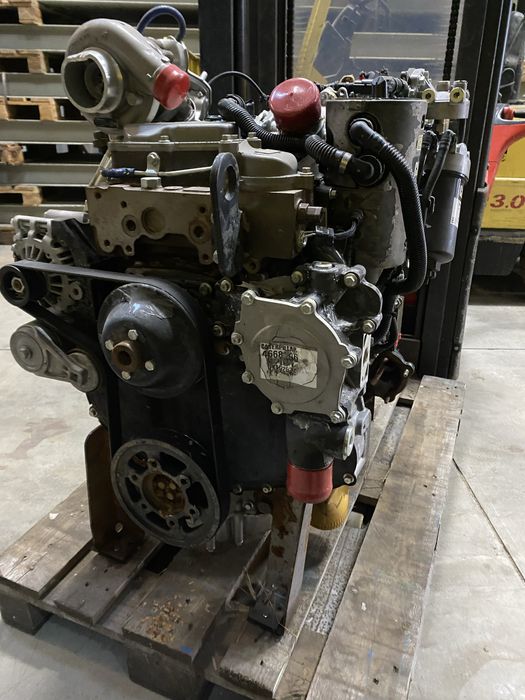 De vanzare motoare caterpillar C 3.4 si C 4.4
