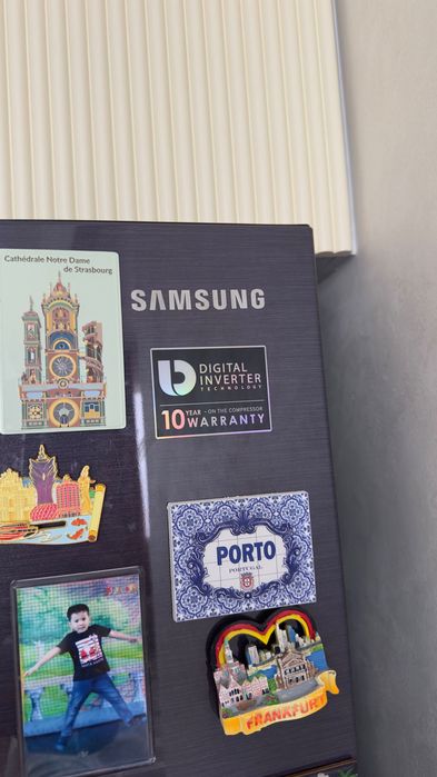 Холодильник двухкамерный «Самсунг»