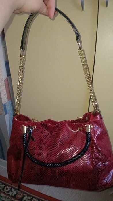 Продам сумочку большую