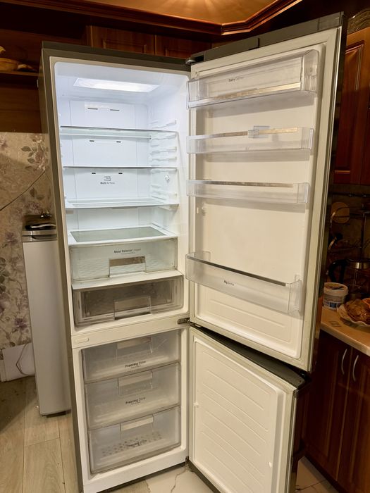Продам Стиральную Машину