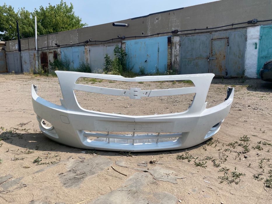 Продам бампер Chevrolet Cobalt