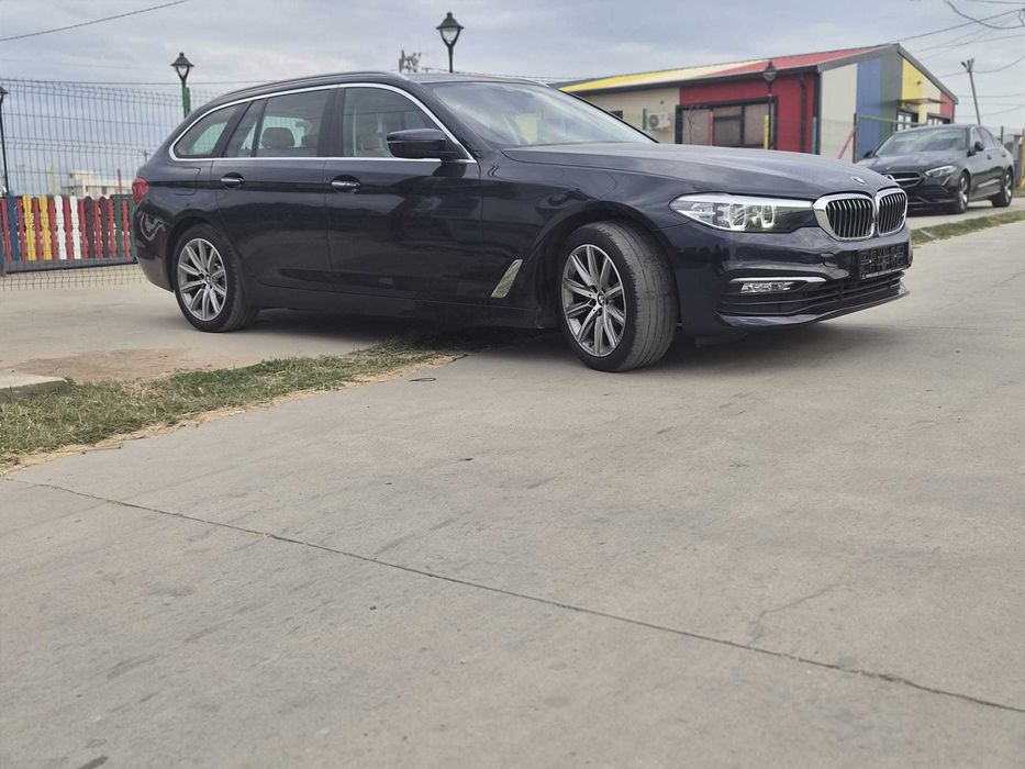 BMW 5 Series 2019 — imagine 3